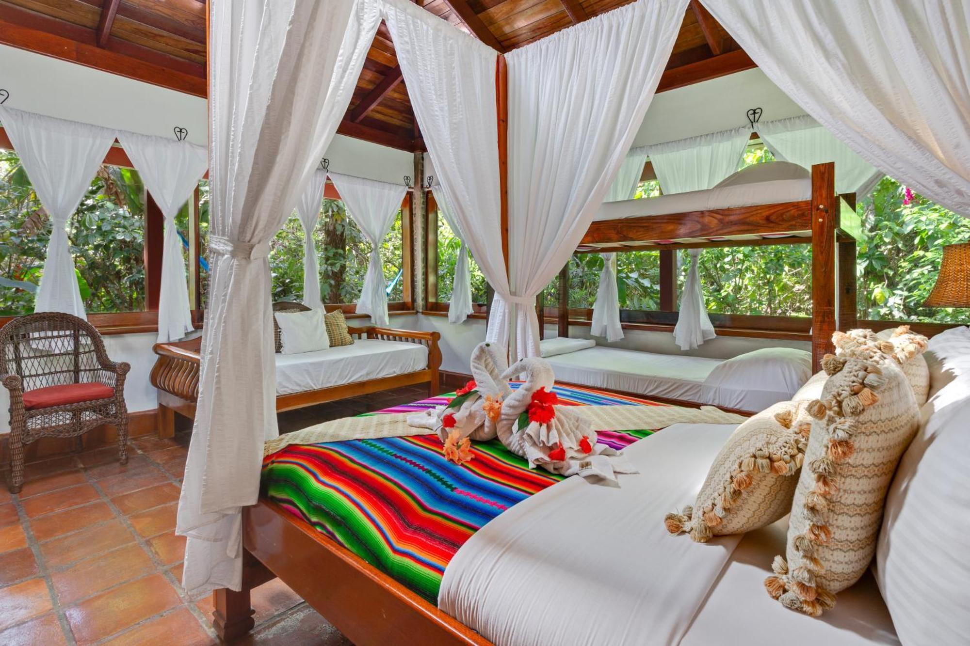 Ian Anderson Caves Branch Jungle Lodge Belmopan Exterior foto